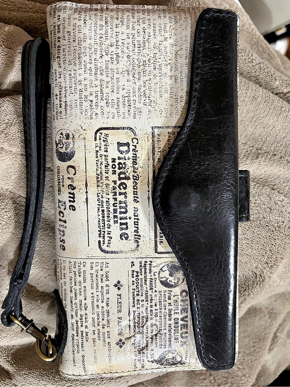 Patricia Nash Newspaper Print Leather Wallet in Black & White